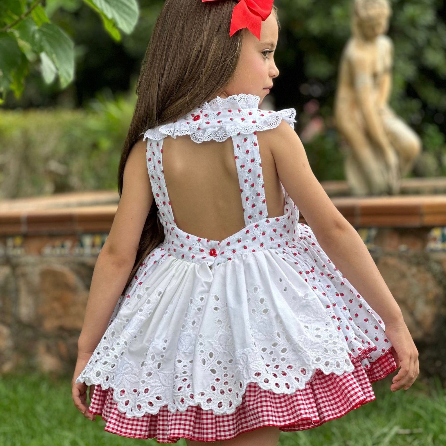 LA AMAPOLA - Strawberry Puffball Dress - White
