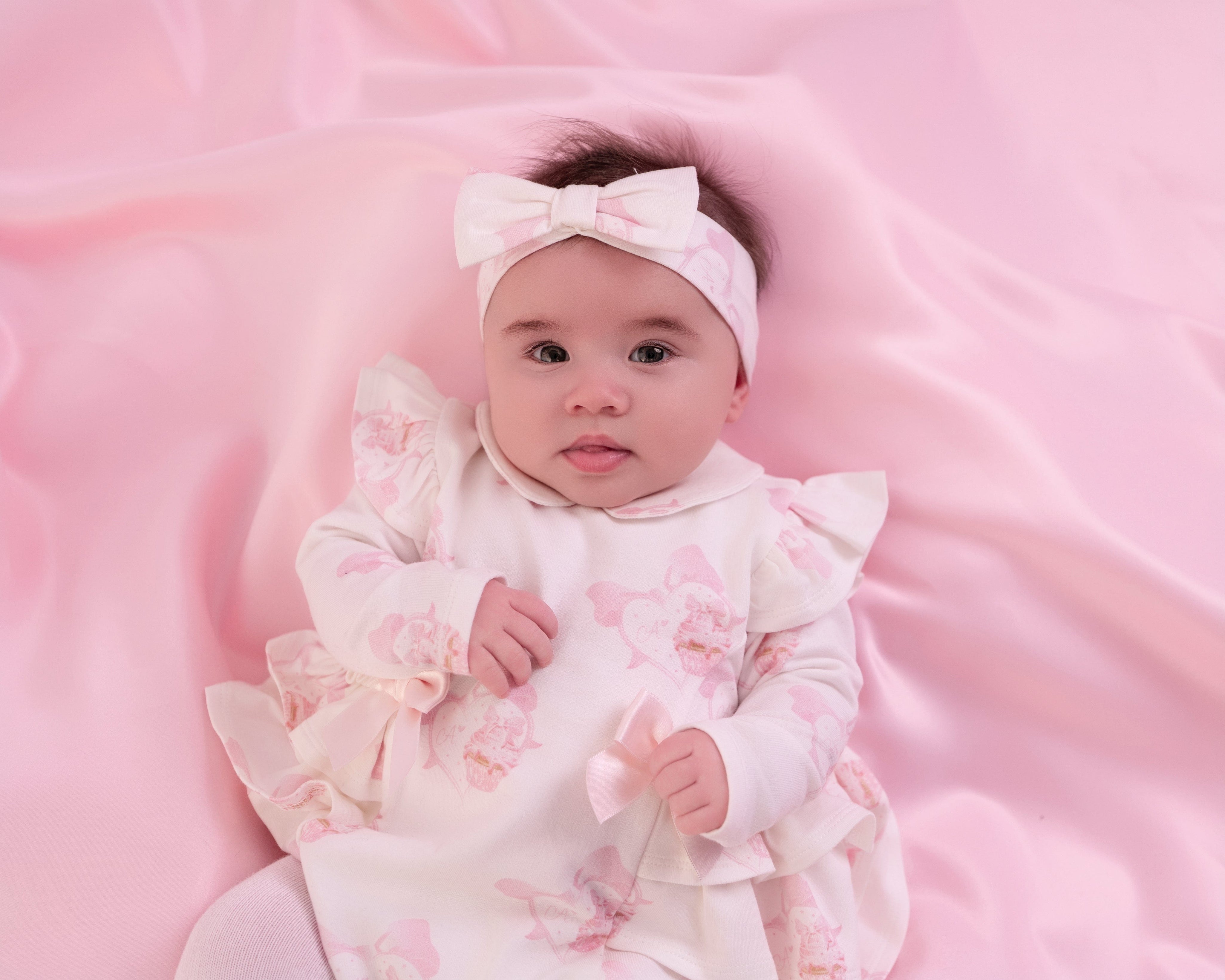 LITTLE A - Cute As A Cupcake Katalina Cupcake Print Bow Headband - Snow White