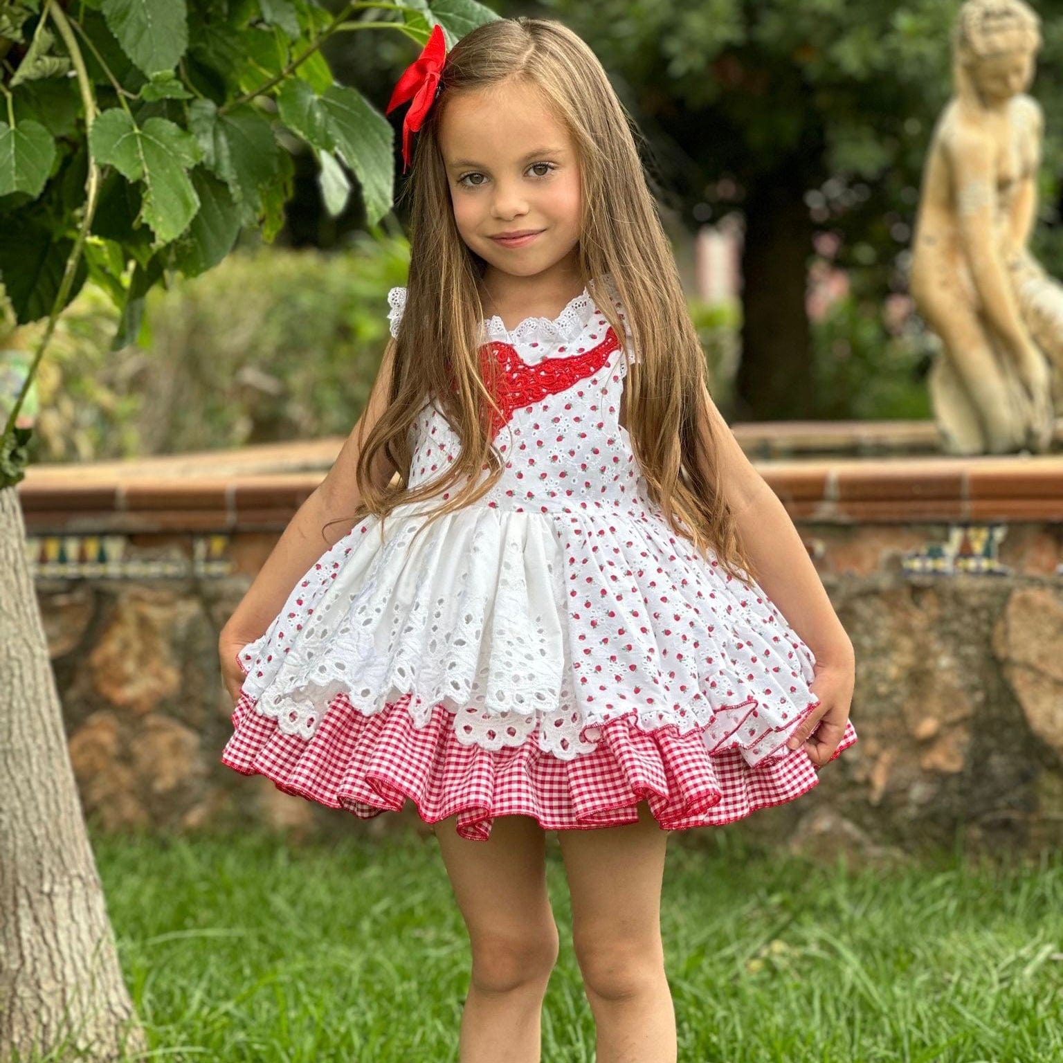 LA AMAPOLA - Strawberry Puffball Dress - White