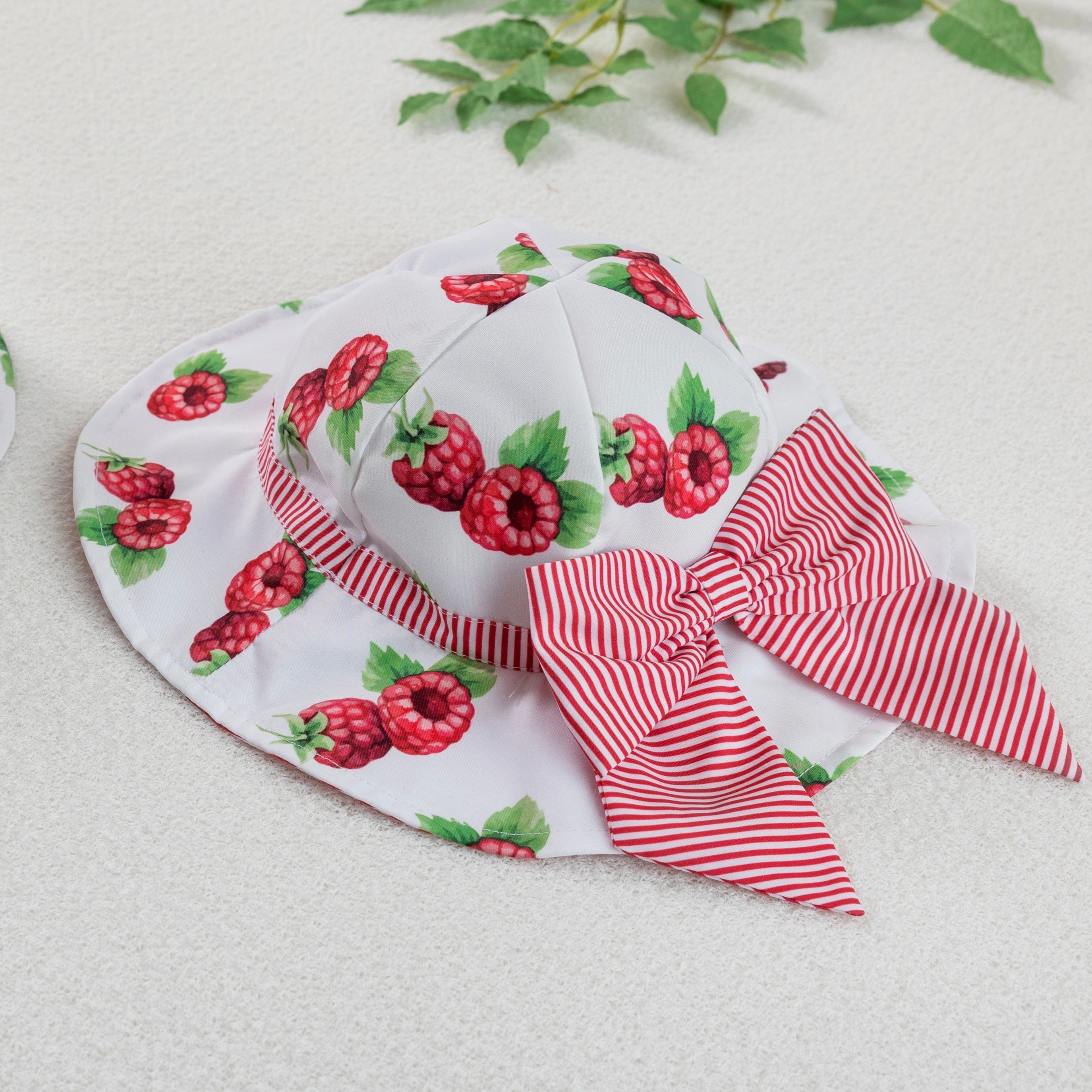 MEIA PATA - Raspberries Sun Hat - Crimson