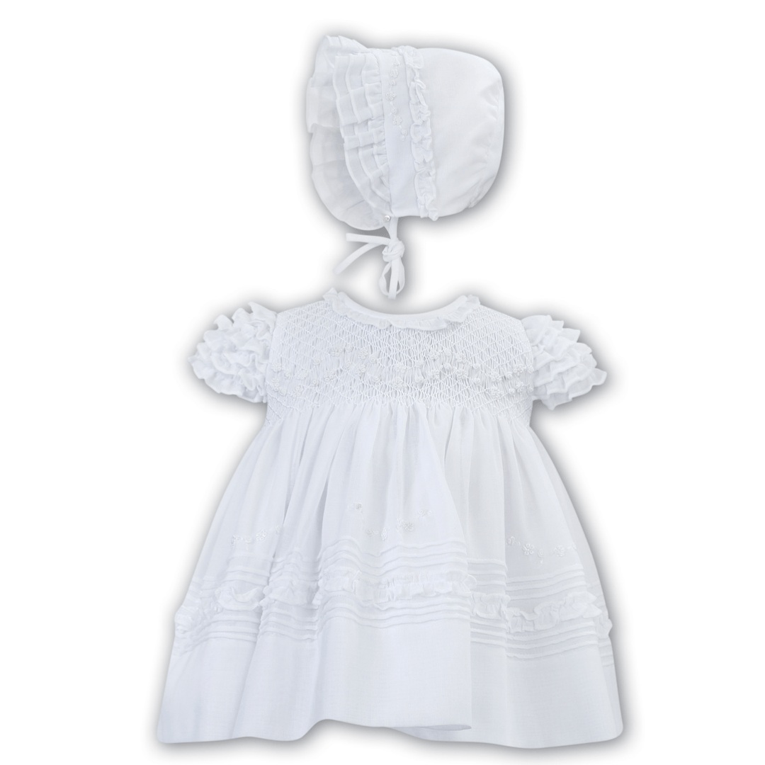 SARAH LOUISE Smocked Dress With Bonnet White – Bluebells Boutique