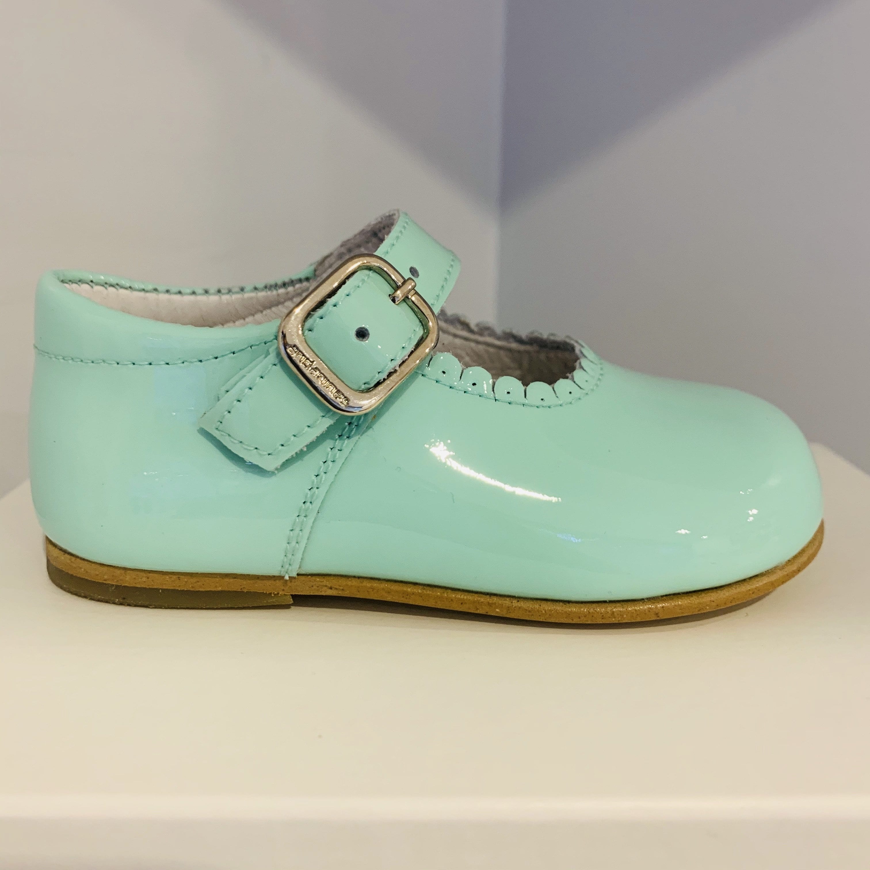 Mint mary online janes