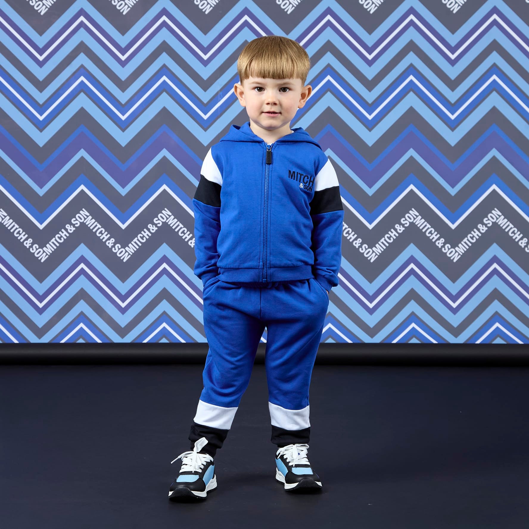 MITCH & SON - Winter Chevron Wake - Contrast Panel Zipper  Tracksuit - Royal Blue