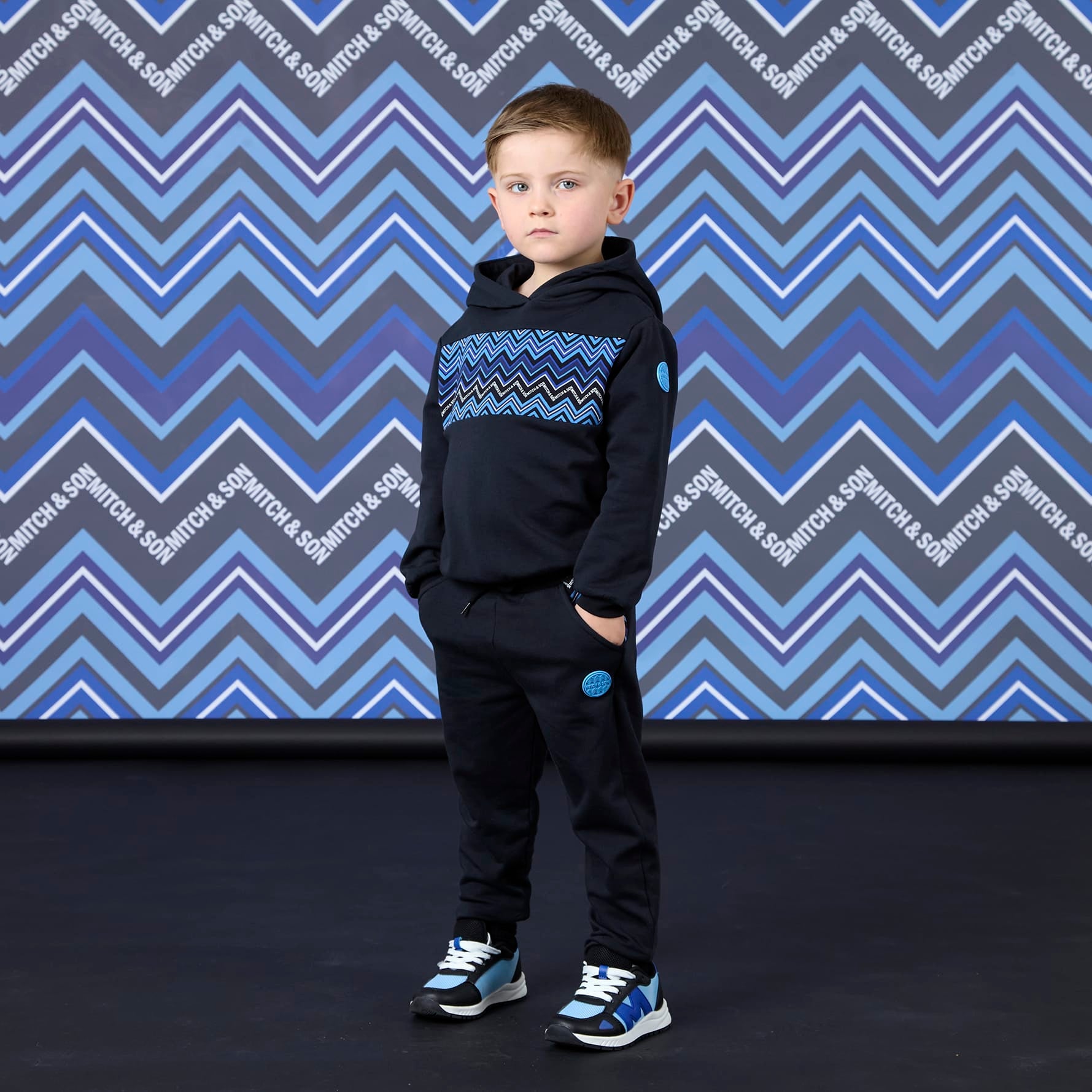 MITCH & SON - Winter Chevron Watson - Zig Zag Hoody Tracksuit - Black