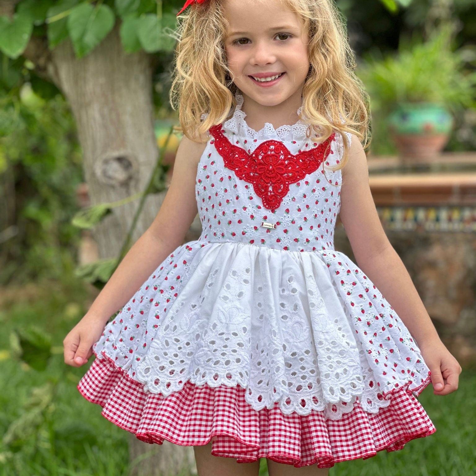 LA AMAPOLA - Strawberry Puffball Dress - White