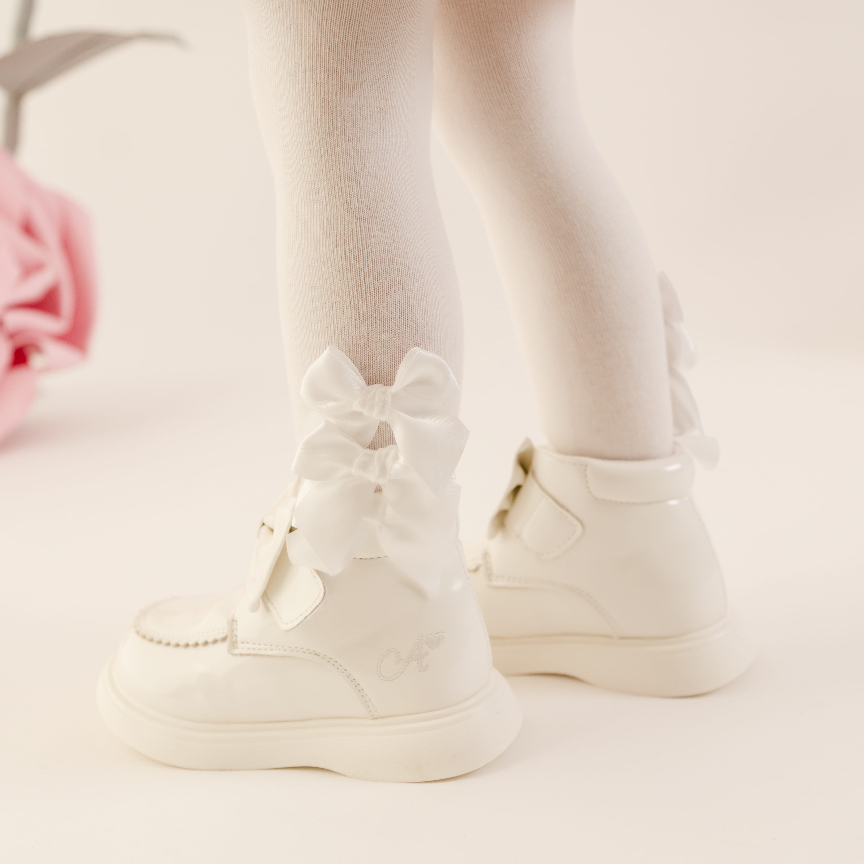 LITTLE A - Little Bloom Divine Bow Tights - Snow White
