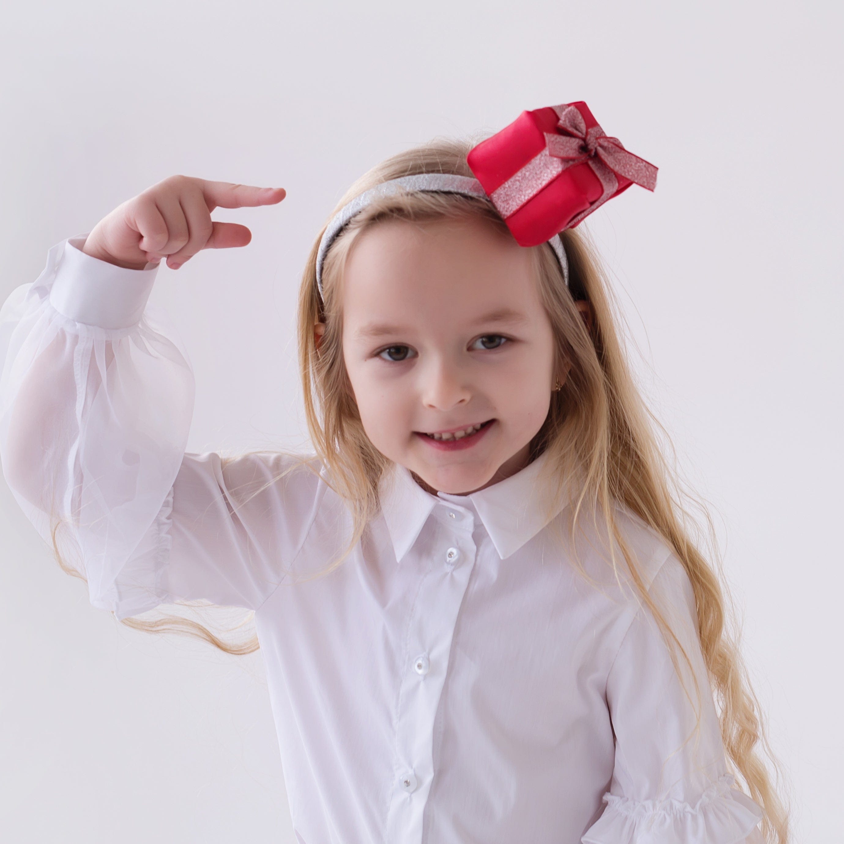 Daga - Magical Surprises Present Hairband - Red