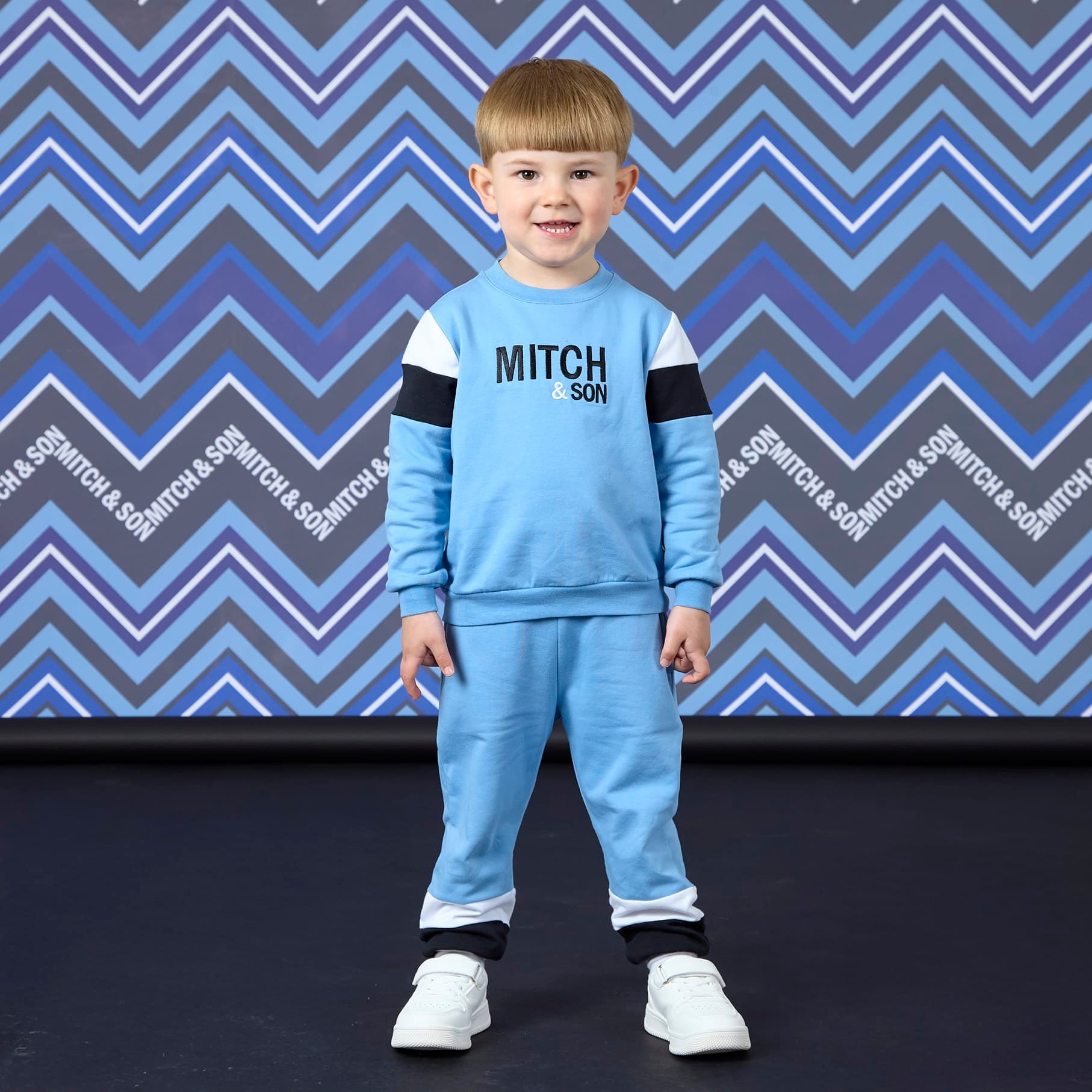 MITCH & SON - Winter Chevron William - Contrast Panel Crewneck Tracksuit - Cornflower Blue