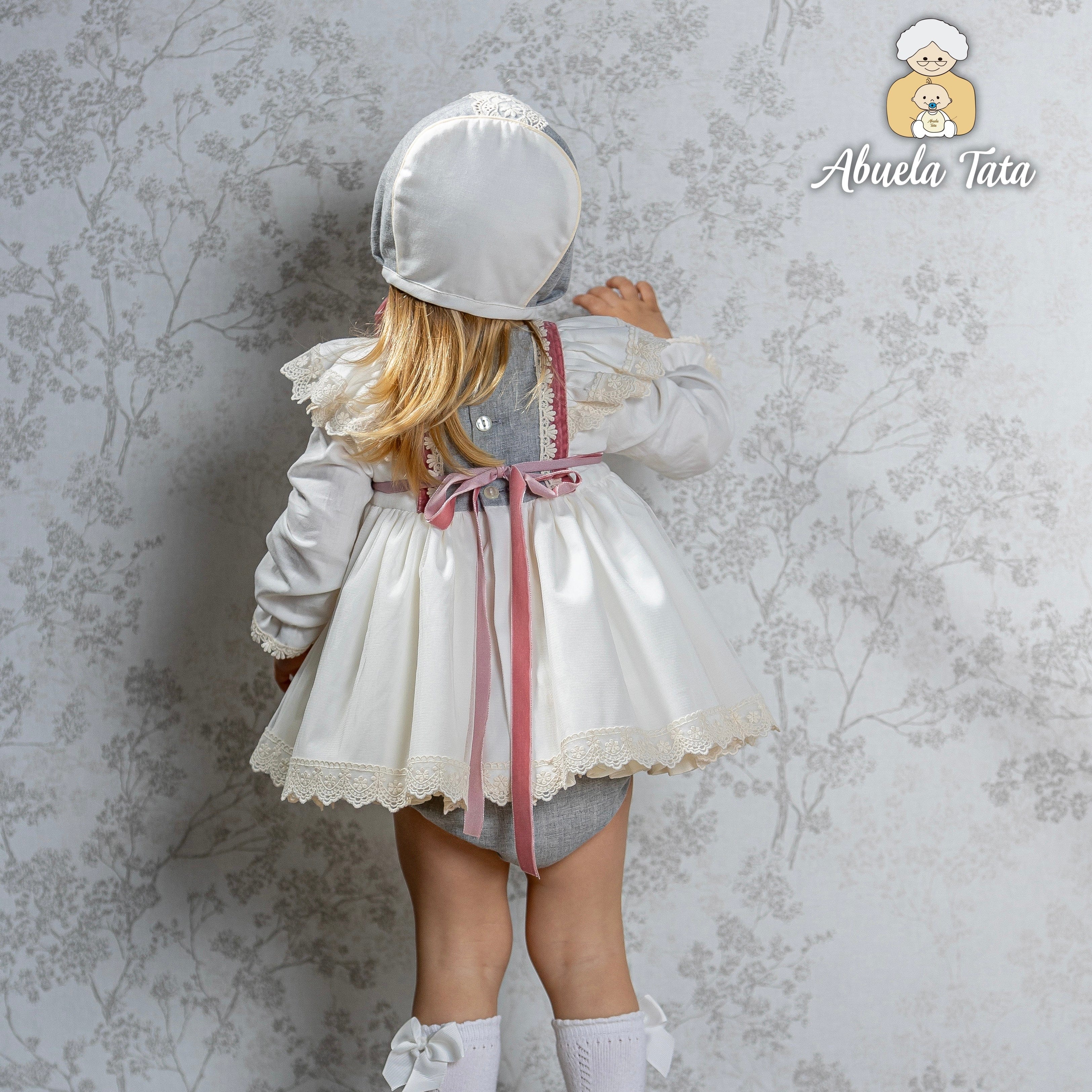 ABUELA TATA - Alicia Baby Dress & Bonnet - Cream