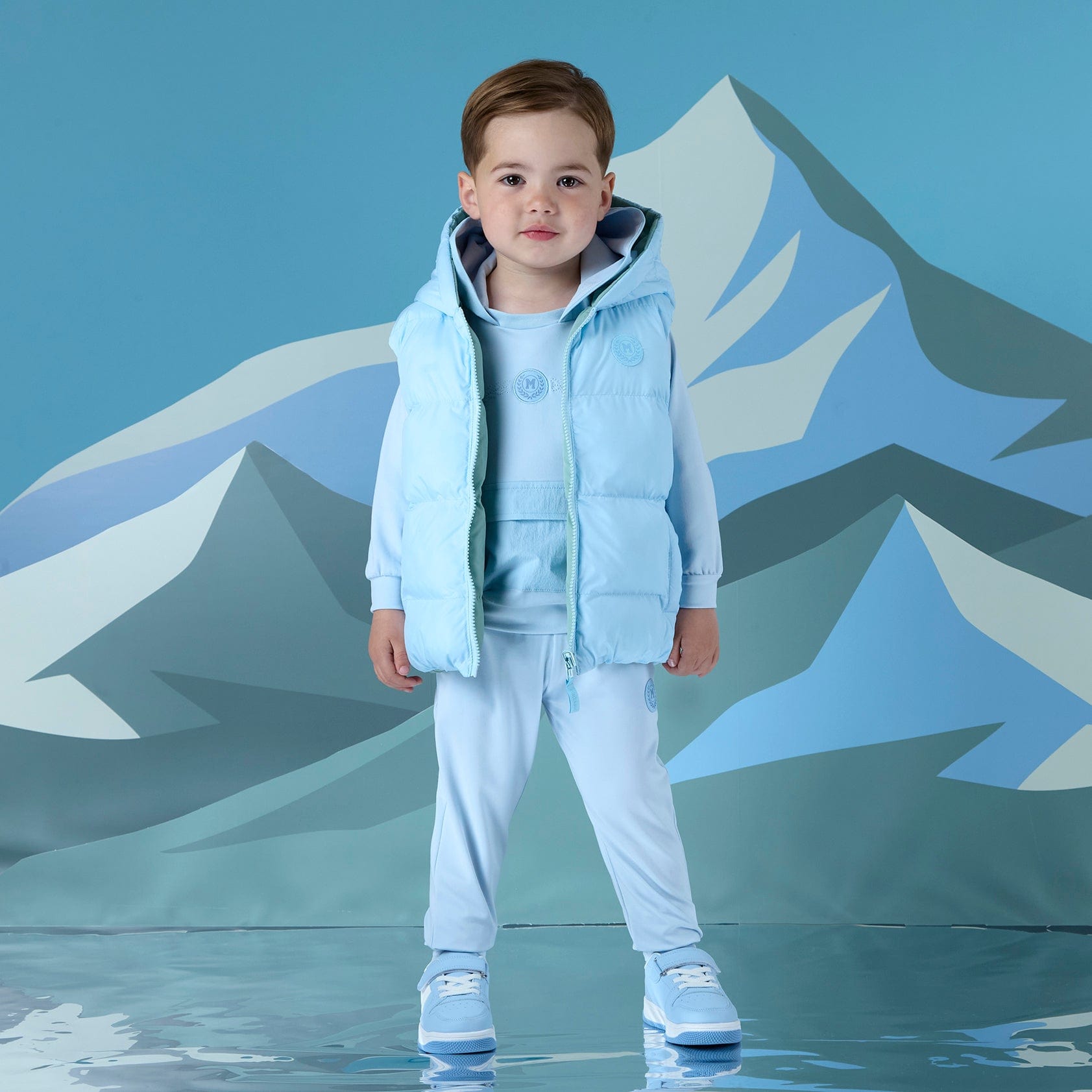 MITCH & SON - Winter Crest James Reversible Gilet - Sky Blue