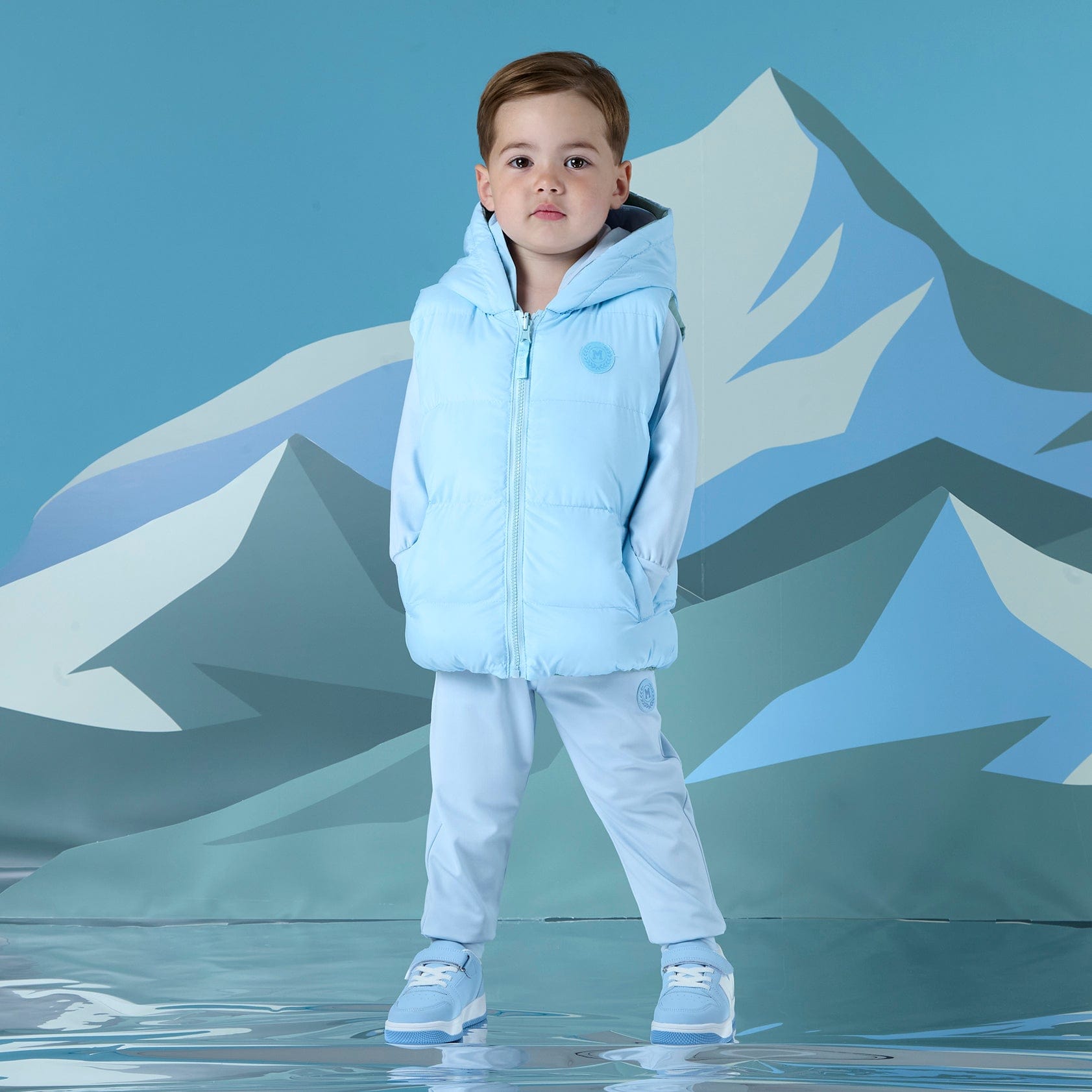 MITCH & SON - Winter Crest James Reversible Gilet - Sky Blue