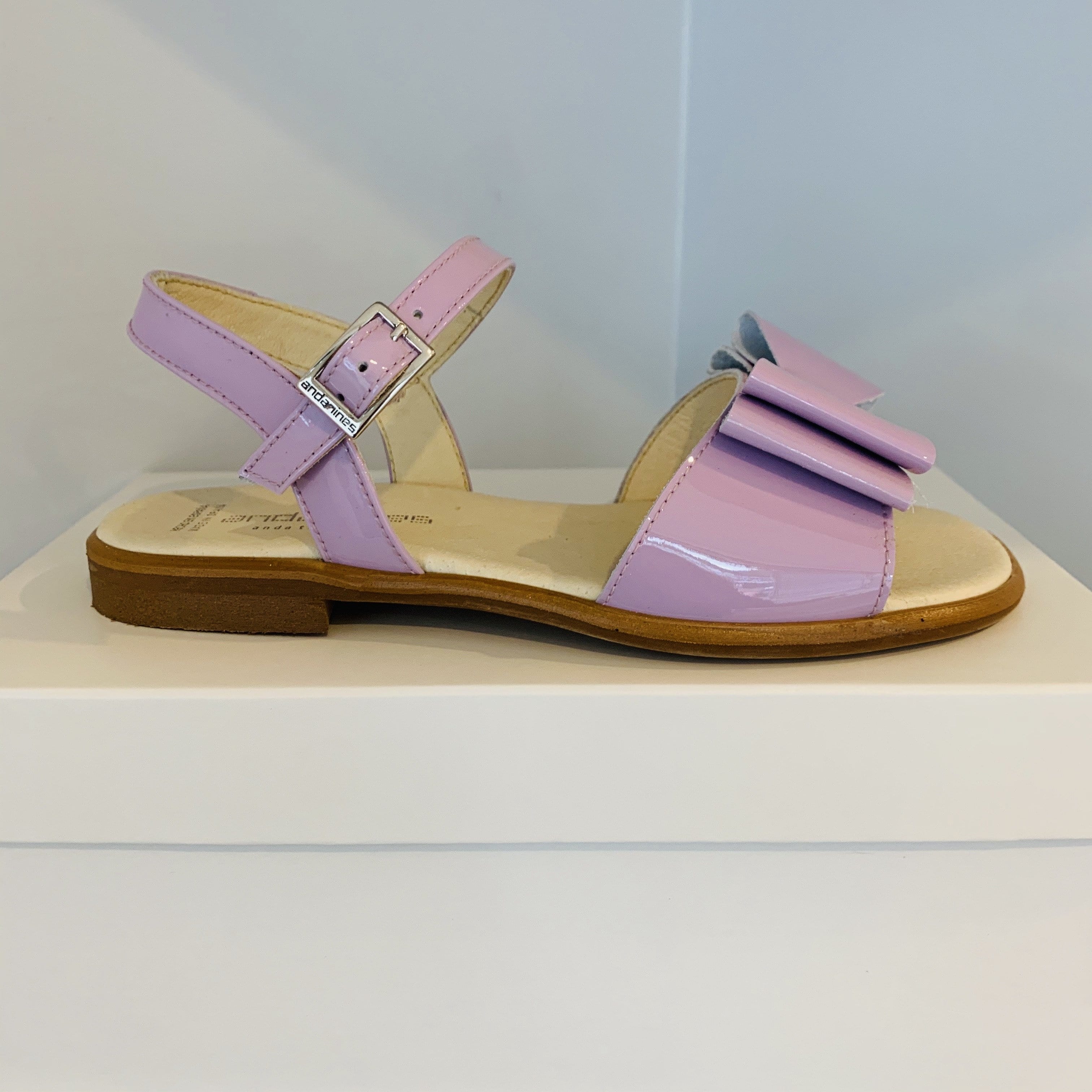 ANDANINES - Patent Leather Sandal Thin Strap - Lilac