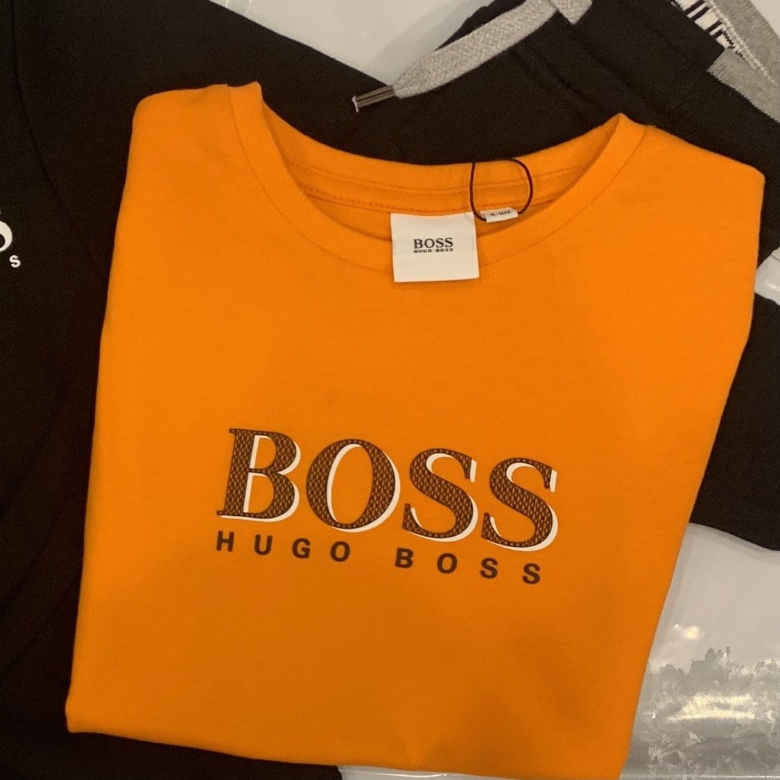 Hugo Boss - T Shirt - Orange
