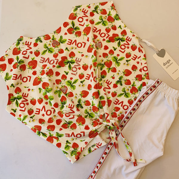 DAGA - Strawberry Print Cropped Top & Shorts