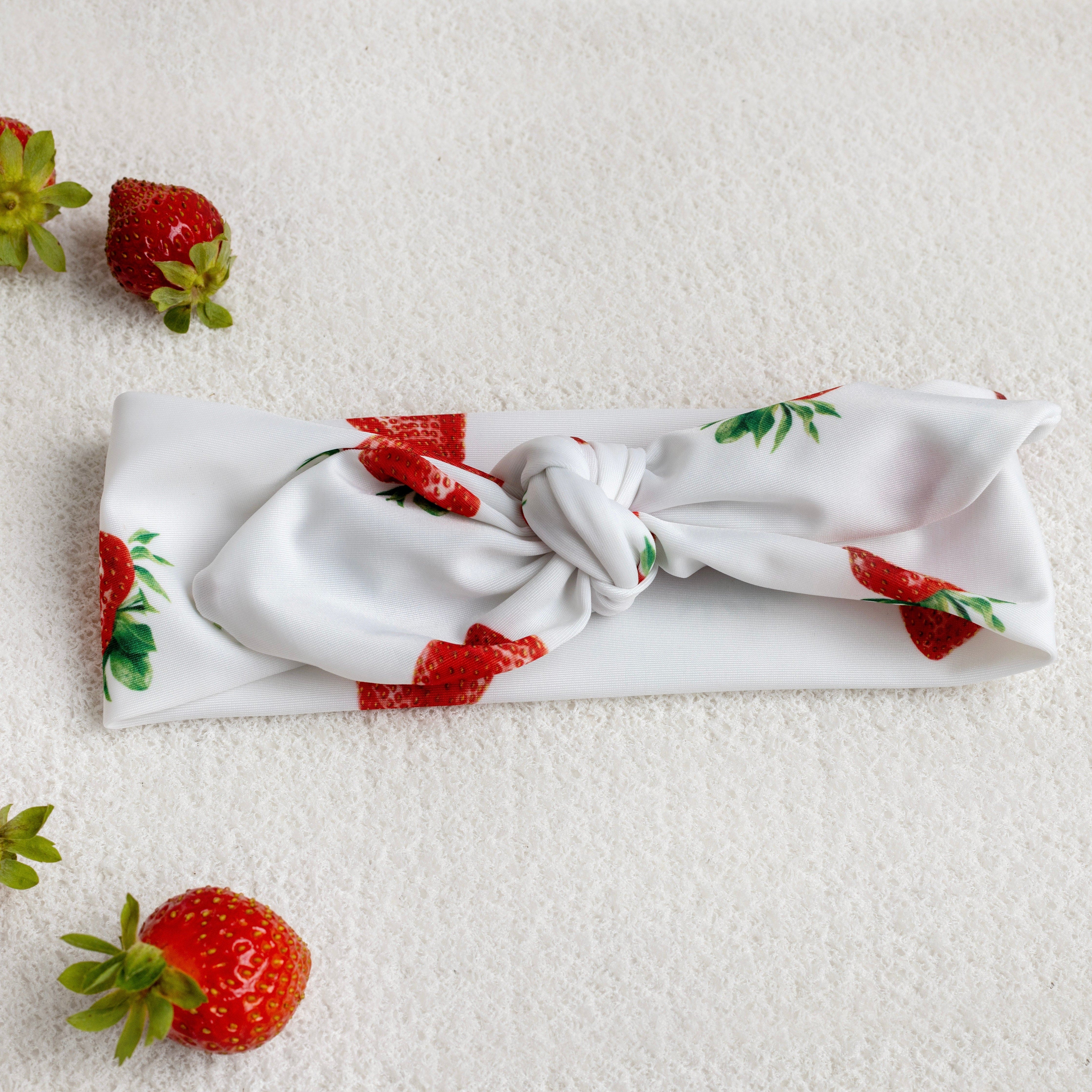 MEIA PATA - Strawberries Beach Hair Ribbon - Red – Bluebells Boutique